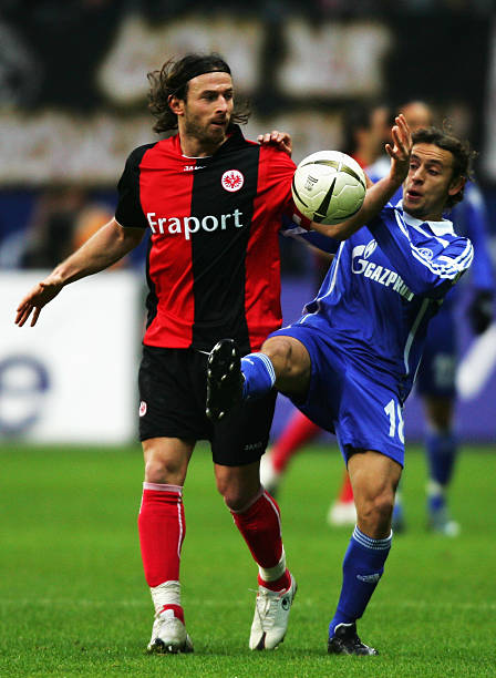 与詹姆斯亲 与詹姆斯亲