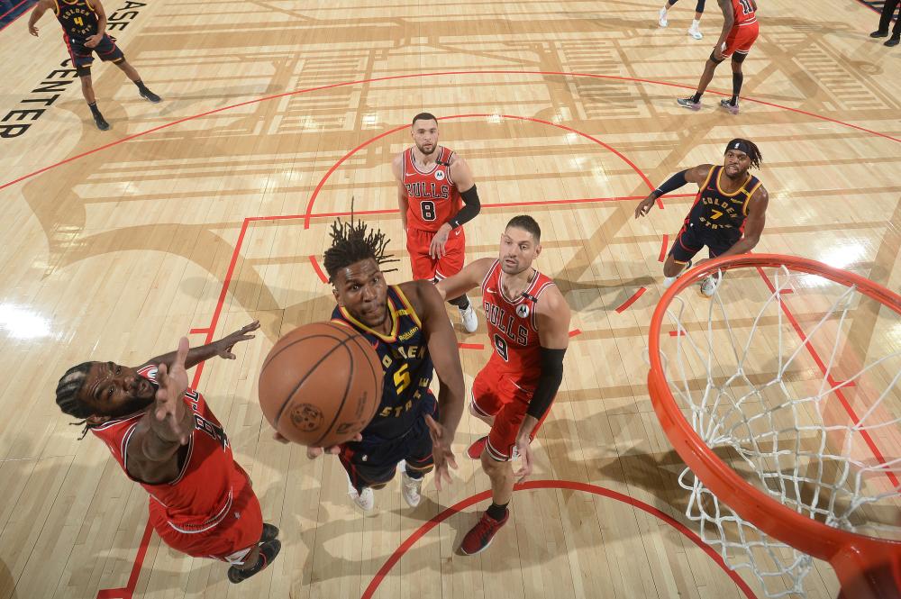 手的表现尤 手的表现尤